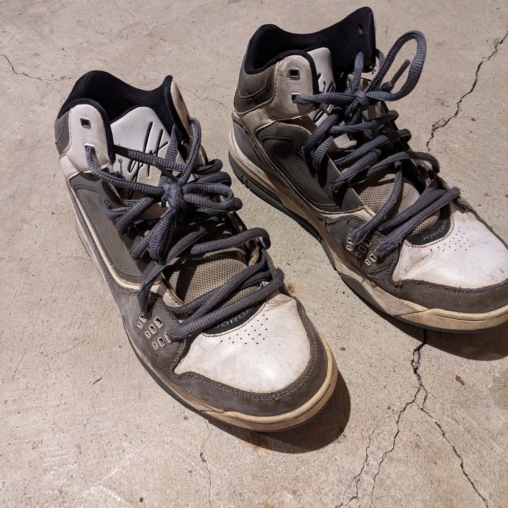 Jordan Flight 23 Cool Grey Size 10